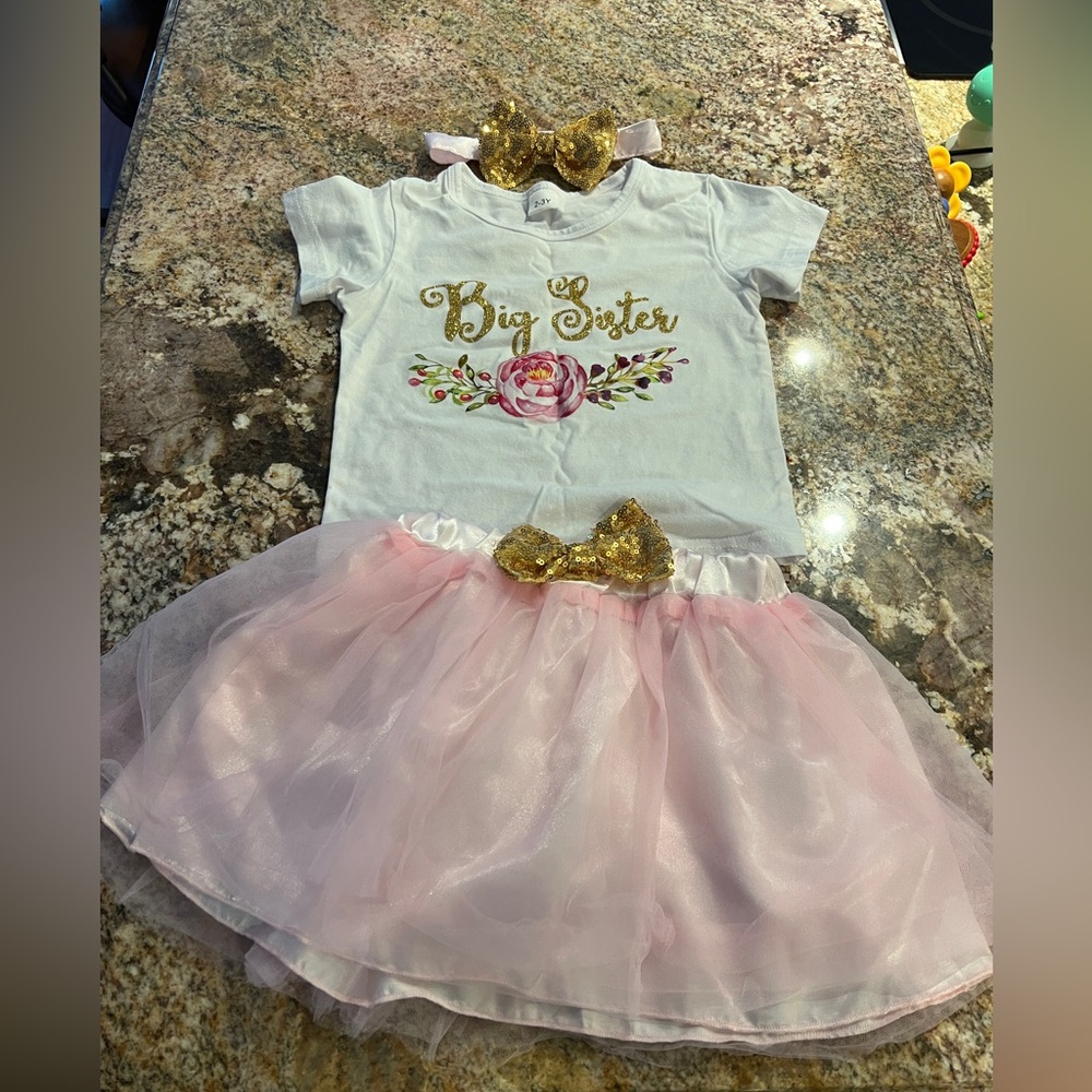 Big Sister Outfit